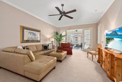 18 Harbour Isle Drive W, Unit 306, Fort Pierce, FL 34949 Photo