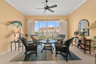 18 Harbour Isle Drive W, Unit 306, Fort Pierce, FL 34949 Photo