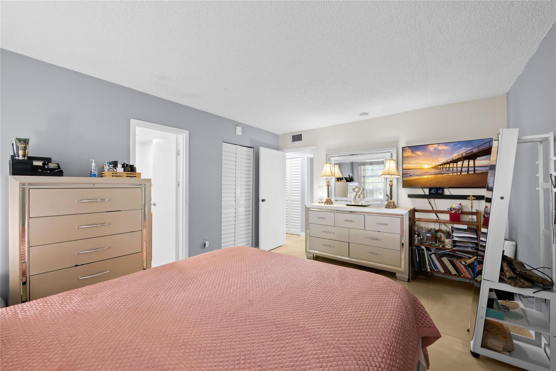 471 N Pine Island Road, Unit 302d, Plantation, FL 33324 Photo