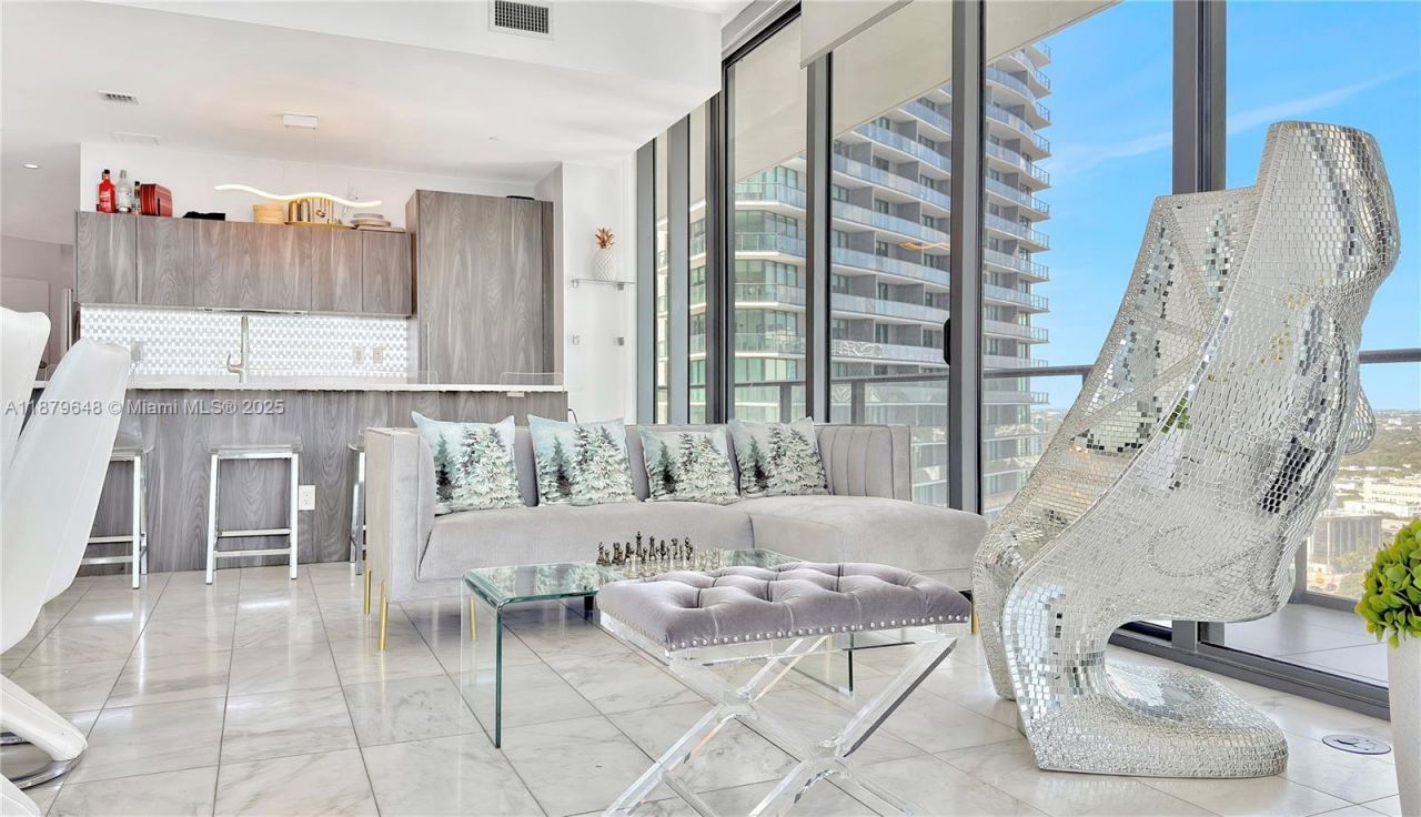 480 NE 31st St, Unit 2407, Miami, FL 33137 Photo