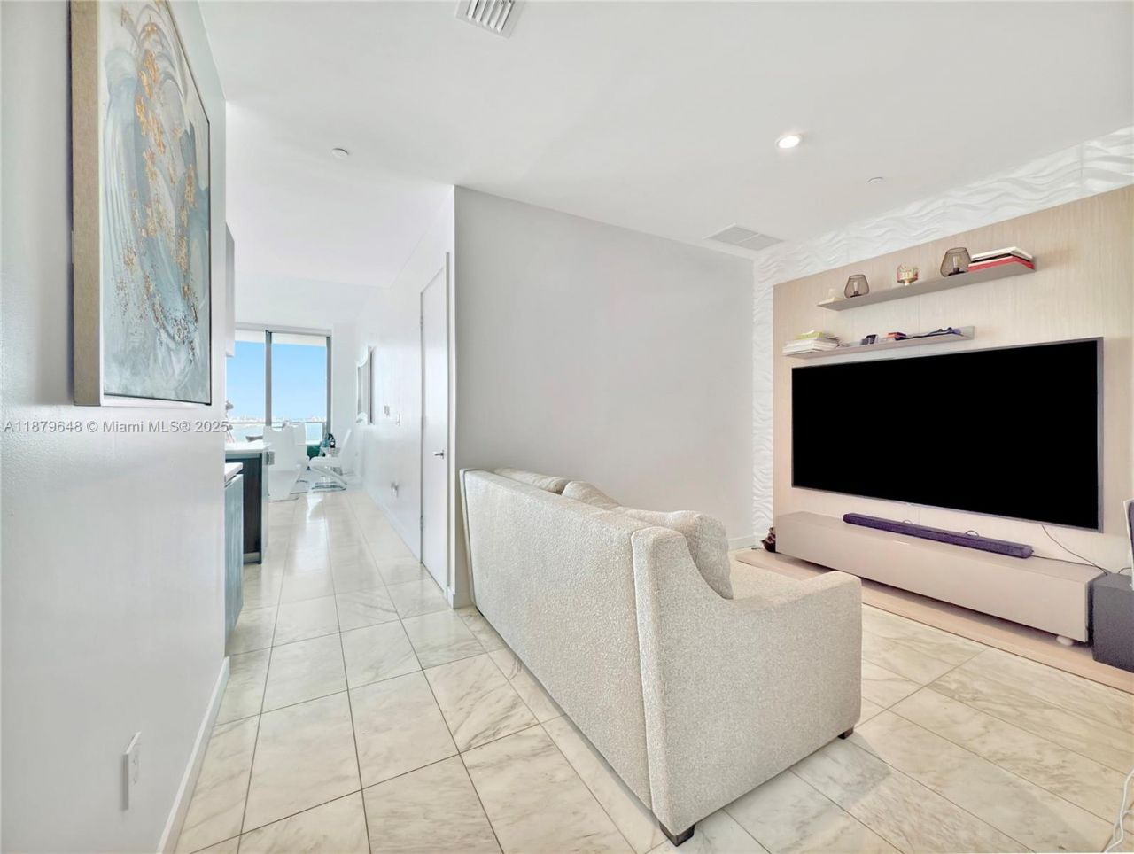 480 NE 31st St, Unit 2407, Miami, FL 33137 Photo