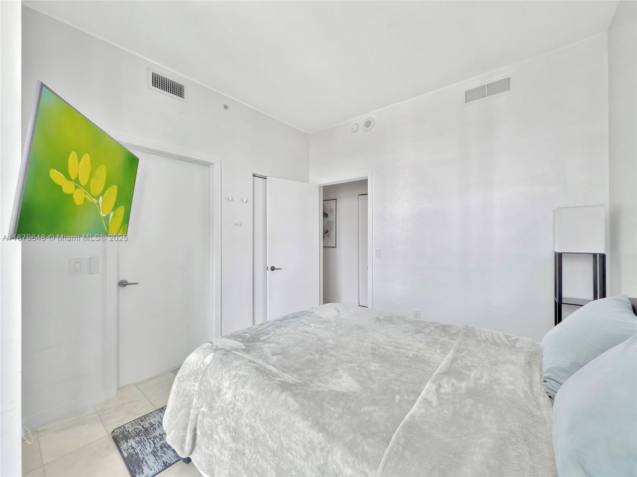 480 NE 31st St, Unit 2407, Miami, FL 33137 Photo
