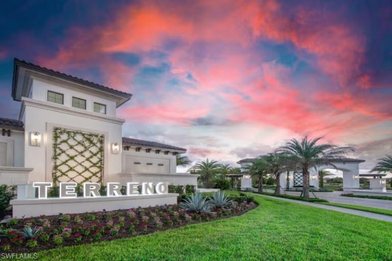 1904 Sierra Ct, Naples, FL 34120 Photo