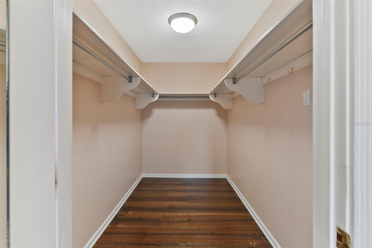 126 E Palmetto Avenue, Howey in the Hills, FL 34737 Photo