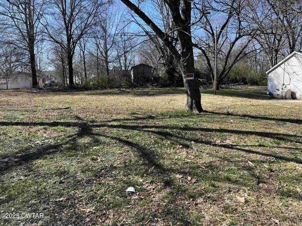217 Tennyson Avenue, Dyersburg, TN 38024