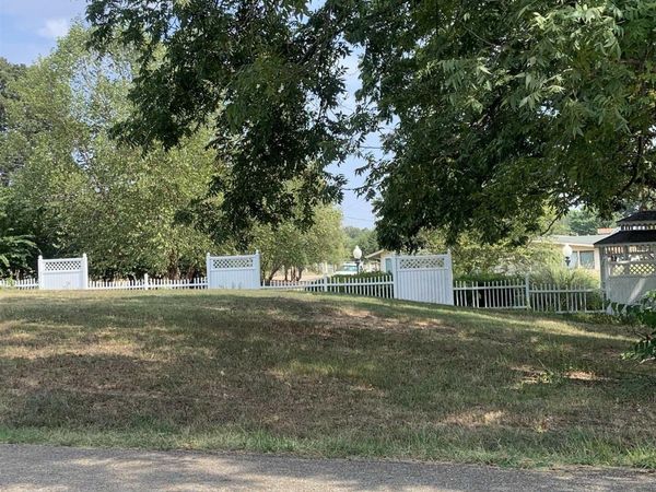 3710 West Kingshighway, Paragould, AR 72450