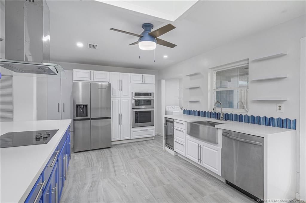 7007 S Indian River Drive, Fort Pierce, FL 34982 Photo