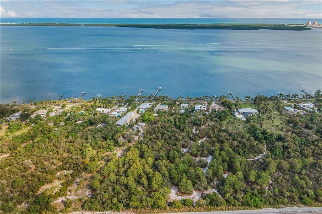 7007 S Indian River Drive, Fort Pierce, FL 34982 Photo