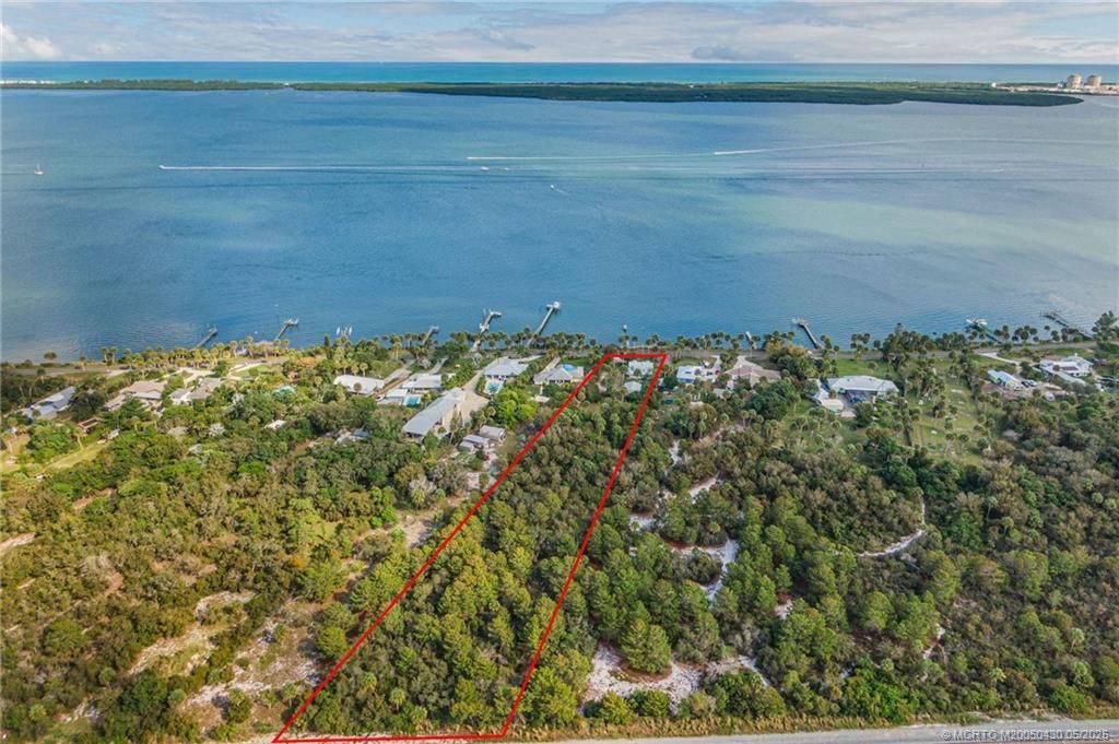 7007 S Indian River Drive, Fort Pierce, FL 34982 Photo