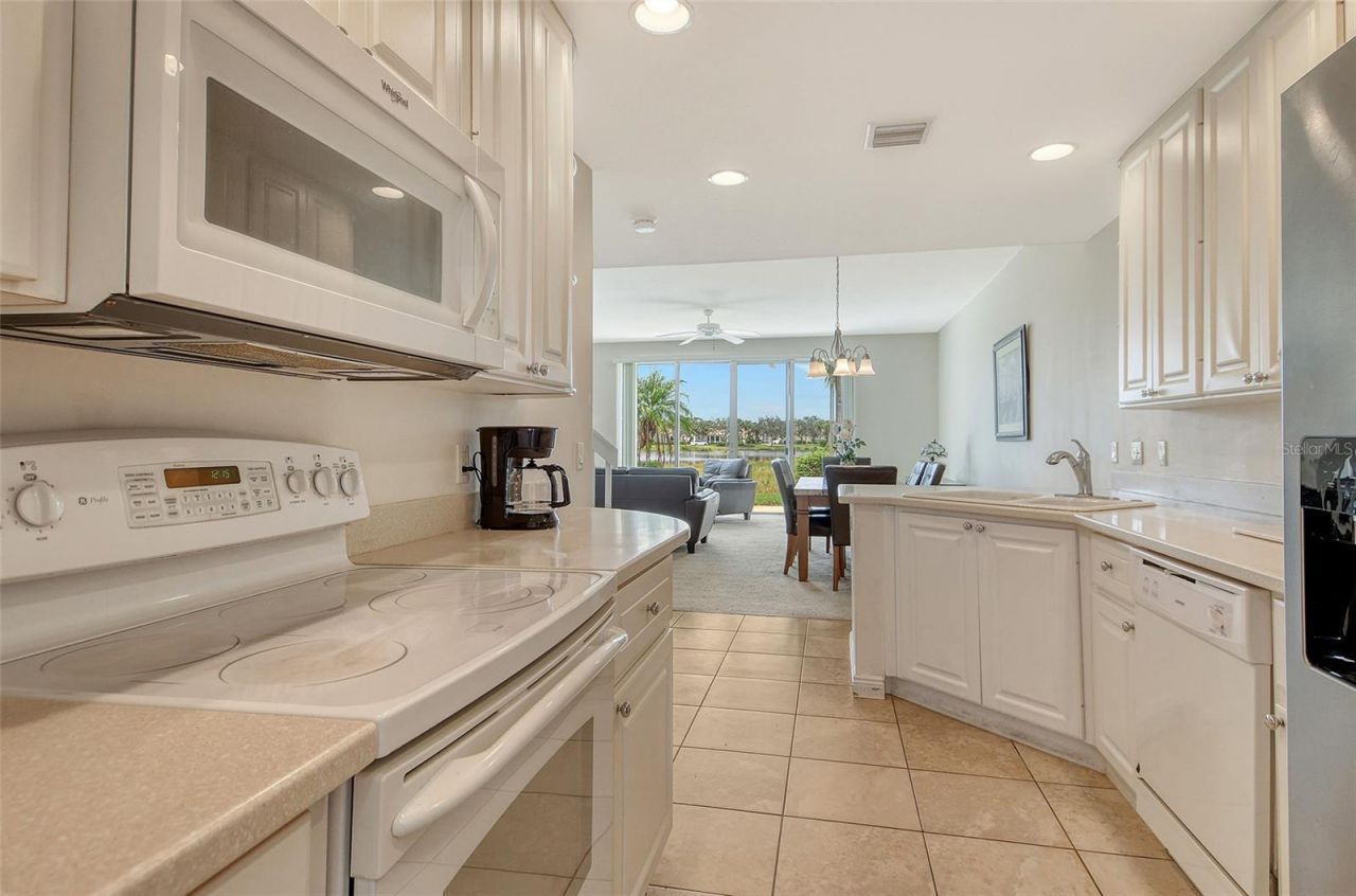 1400 Burgos Drive, Sarasota, FL 34238 Photo