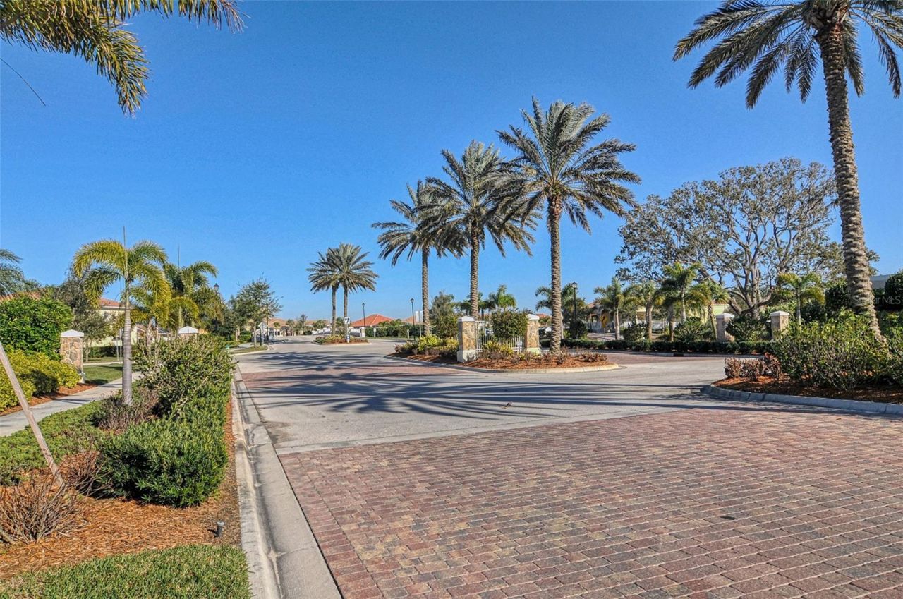 1400 Burgos Drive, Sarasota, FL 34238 Photo