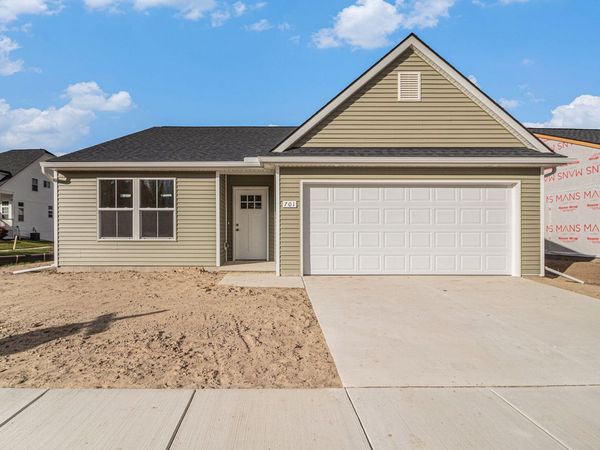 725 Jefferson Lane, Milan, MI 48160