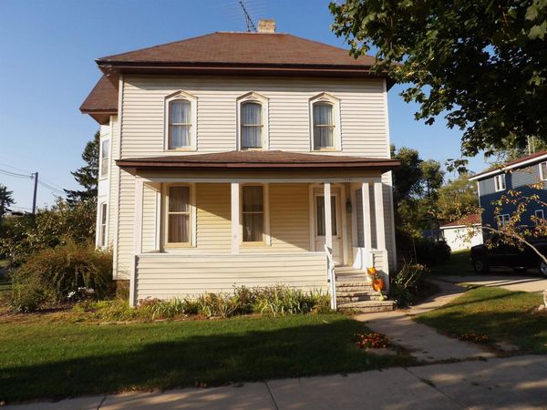 330 W Main Street, Princeton, WI 54968