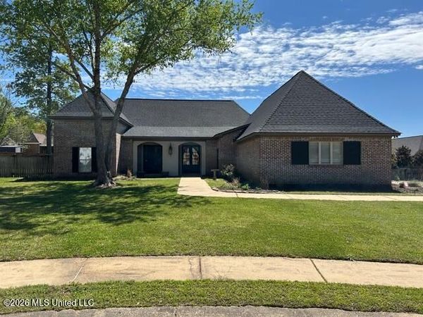 148 W Legacy Drive, Brandon, MS 39042