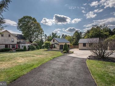 6103 ROUTE 309, GERMANSVILLE, PA 18053