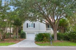 4005 Bridle Trail Drive photo 4