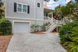 4005 Bridle Trail Drive photo 4