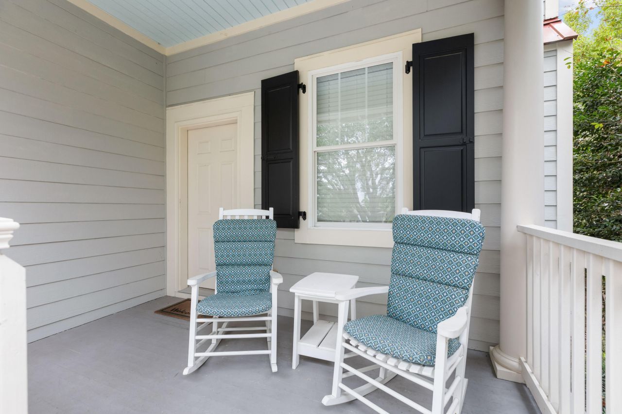 4005 Bridle Trail Drive Photo 7