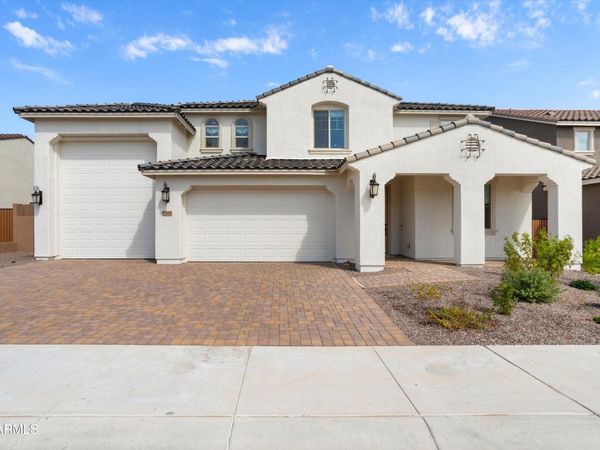 17818 W VERMONT Avenue, Litchfield Park, AZ 85340