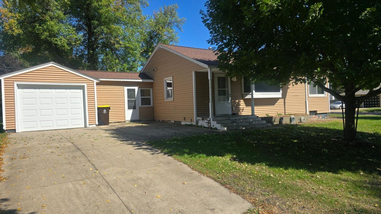 151 Chestnut Street E, Trimont, MN 56176 Main Photo