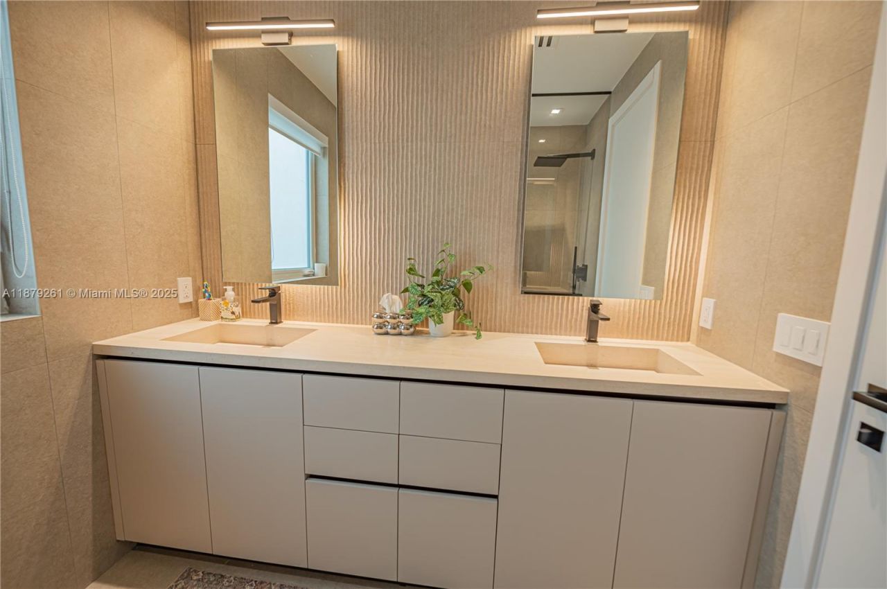 3234 SW 53rd Ct, Hollywood, FL 33312 Photo