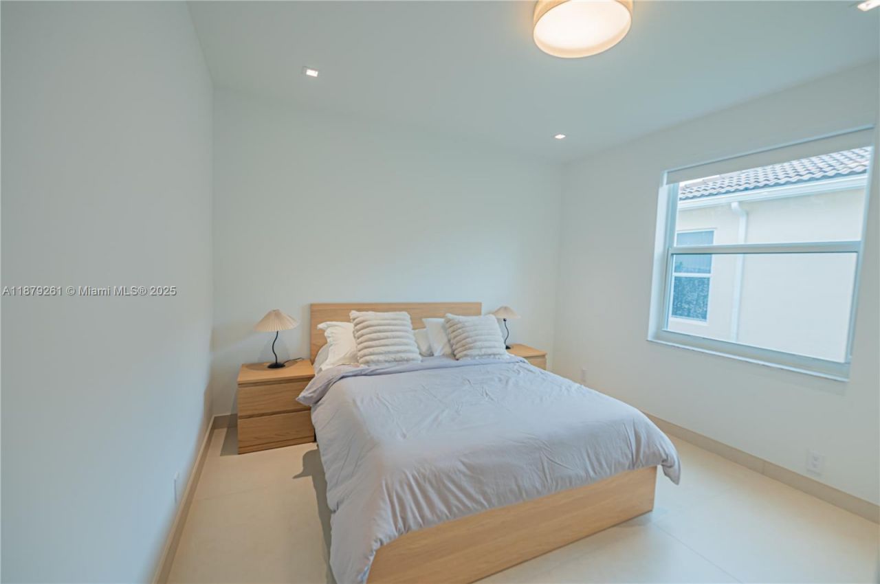 3234 SW 53rd Ct, Hollywood, FL 33312 Photo