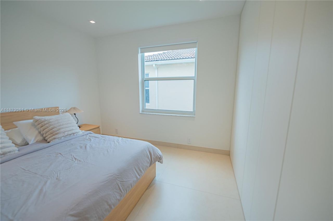 3234 SW 53rd Ct, Hollywood, FL 33312 Photo