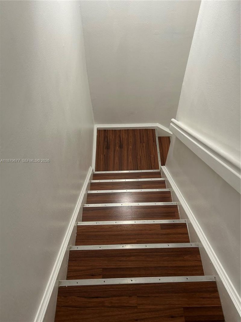 17901 NW 68th Ave, Unit R209, Hialeah, FL 33015 Photo