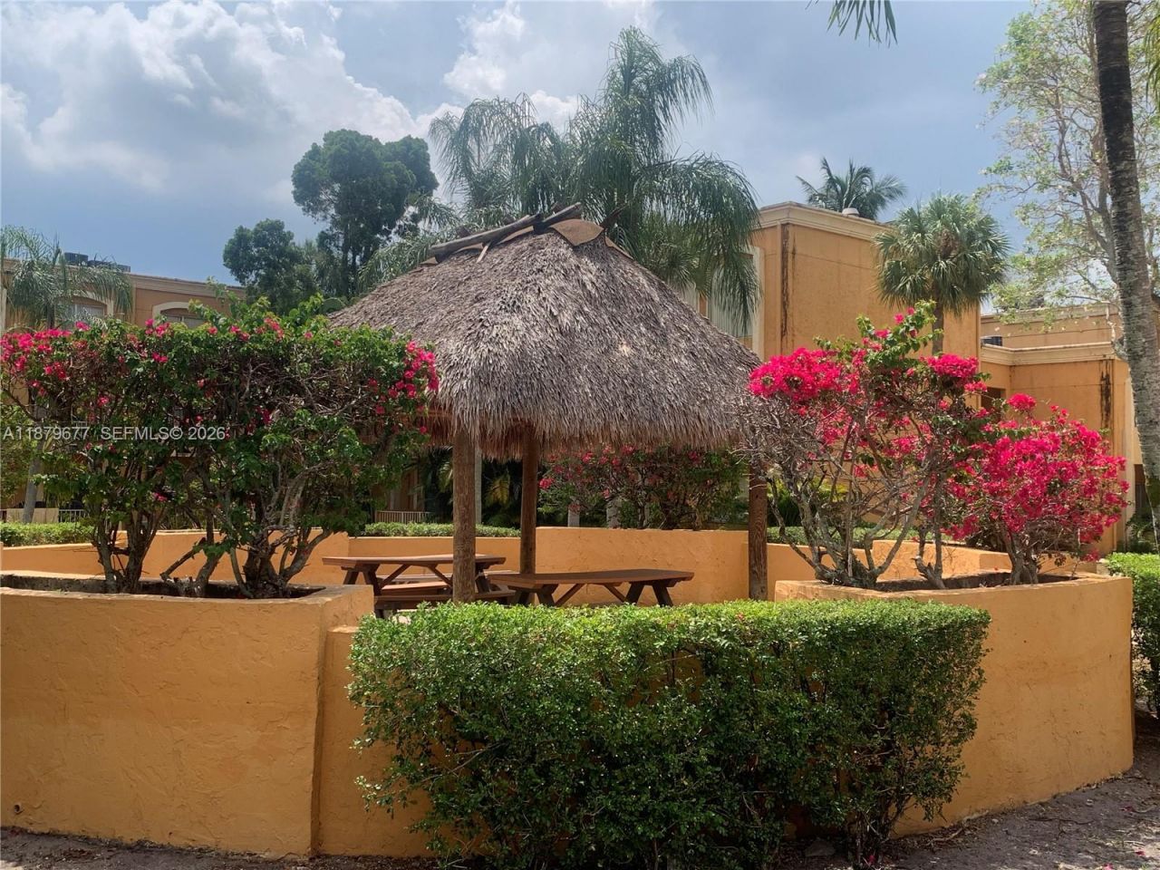 17901 NW 68th Ave, Unit R209, Hialeah, FL 33015 Photo