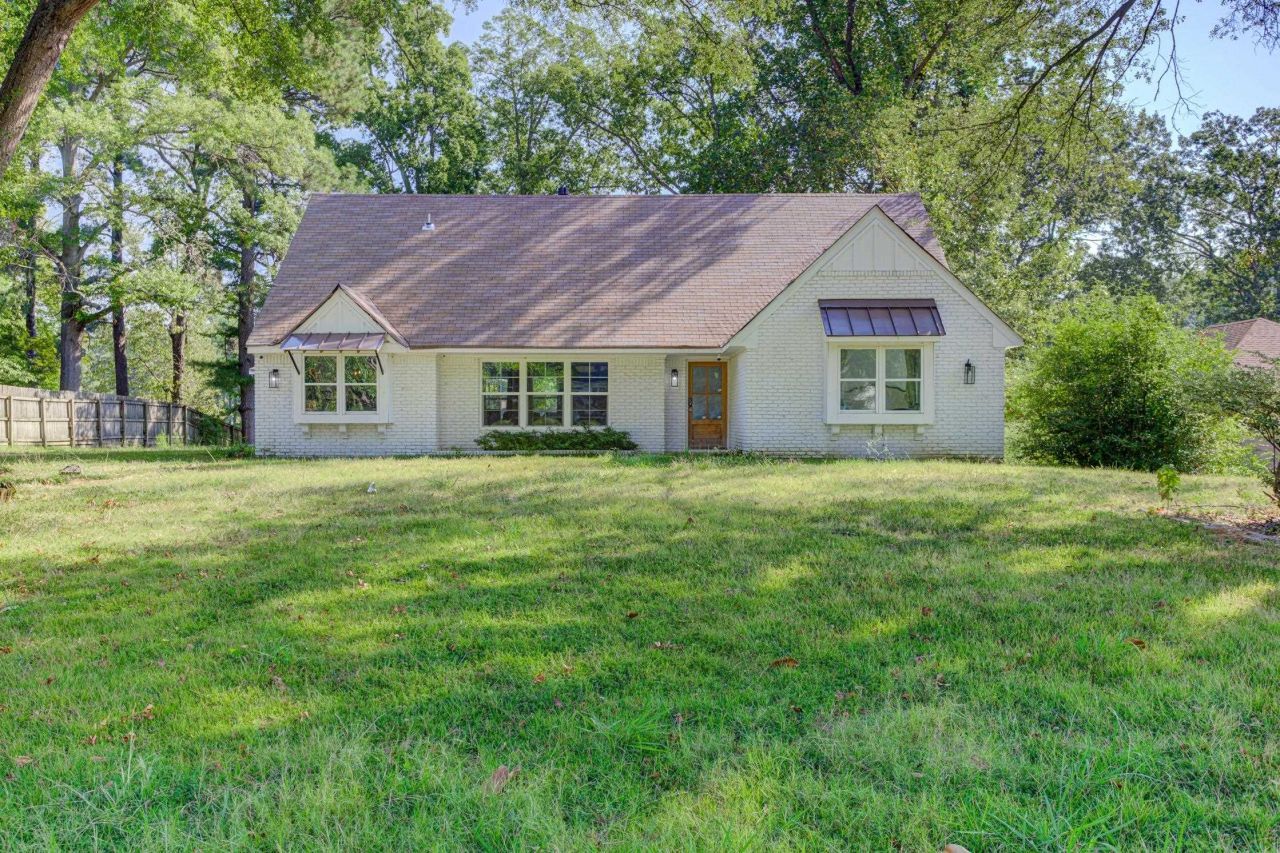 3914 Springfield Dr, Memphis, TN 38128 Main Photo