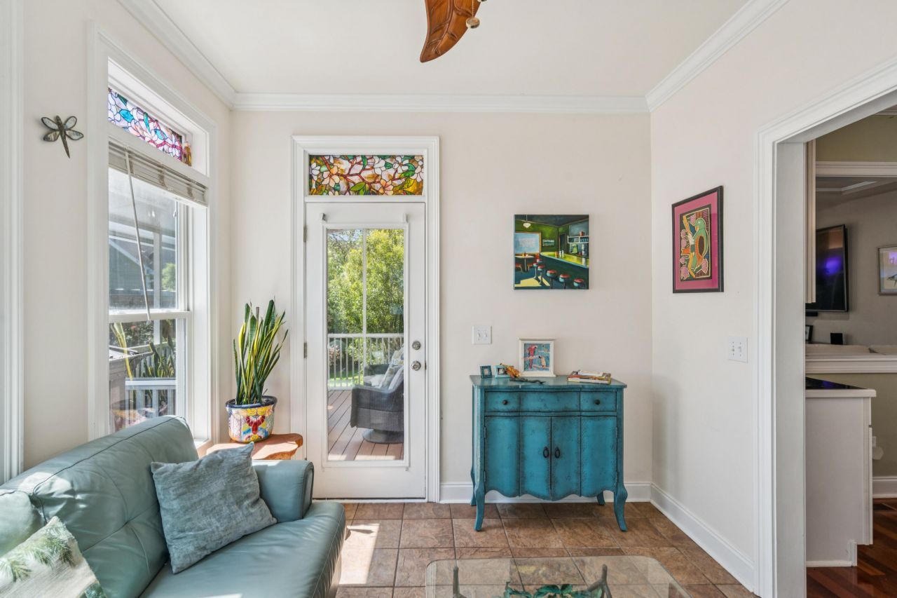 213 Harlech Way Photo 22