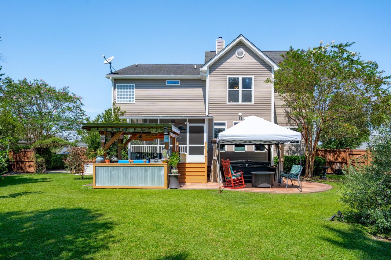 213 Harlech Way Photo 50