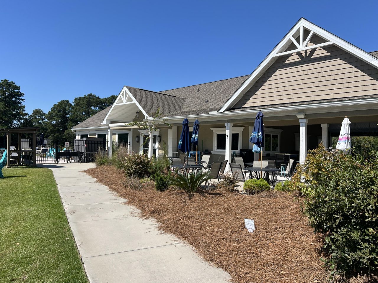 213 Harlech Way Photo 65