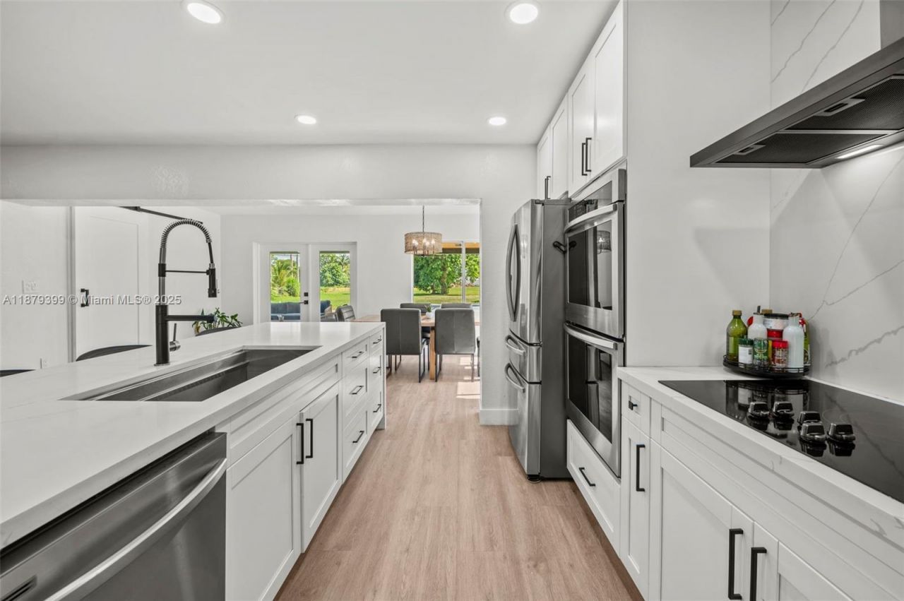 17611 SW 66th St, Southwest Ranches, FL 33331 Photo