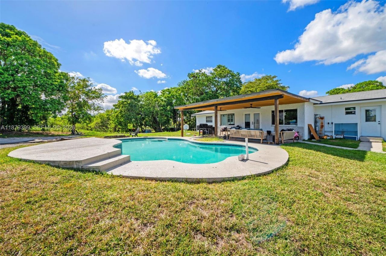 17611 SW 66th St, Southwest Ranches, FL 33331 Photo