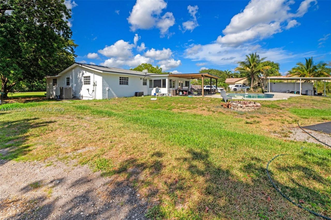 17611 SW 66th St, Southwest Ranches, FL 33331 Photo