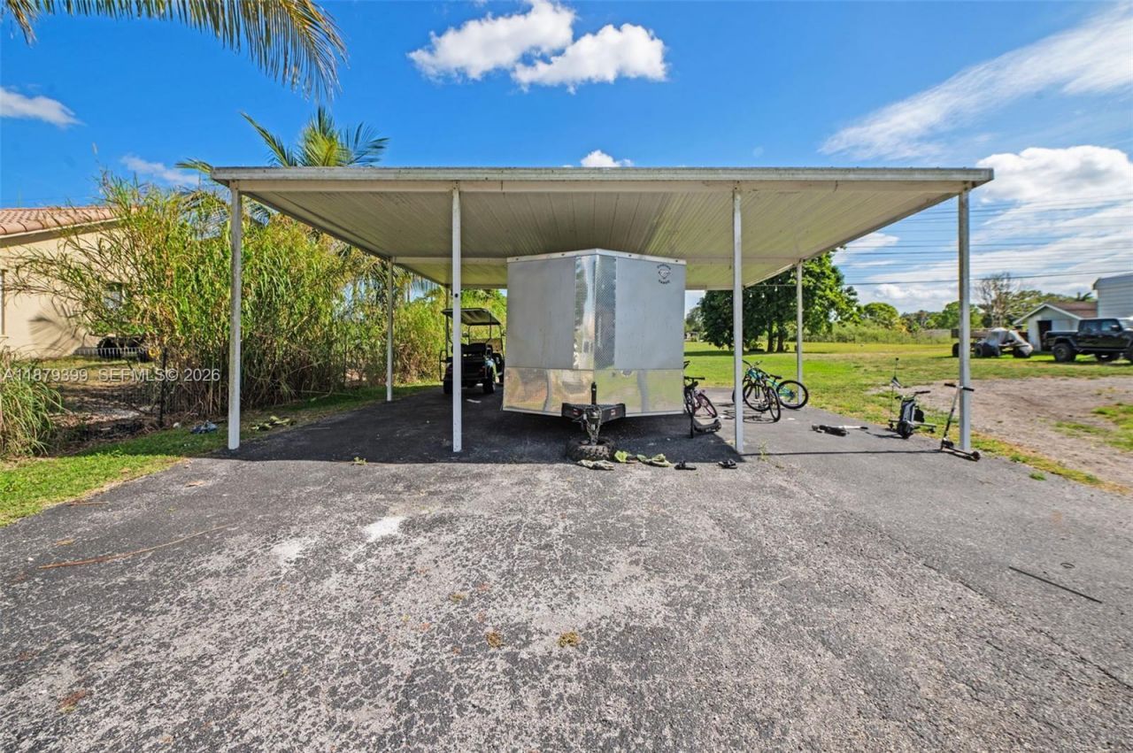 17611 SW 66th St, Southwest Ranches, FL 33331 Photo