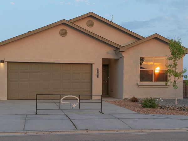 6396 Gannett Drive NE, Rio Rancho, NM 87144