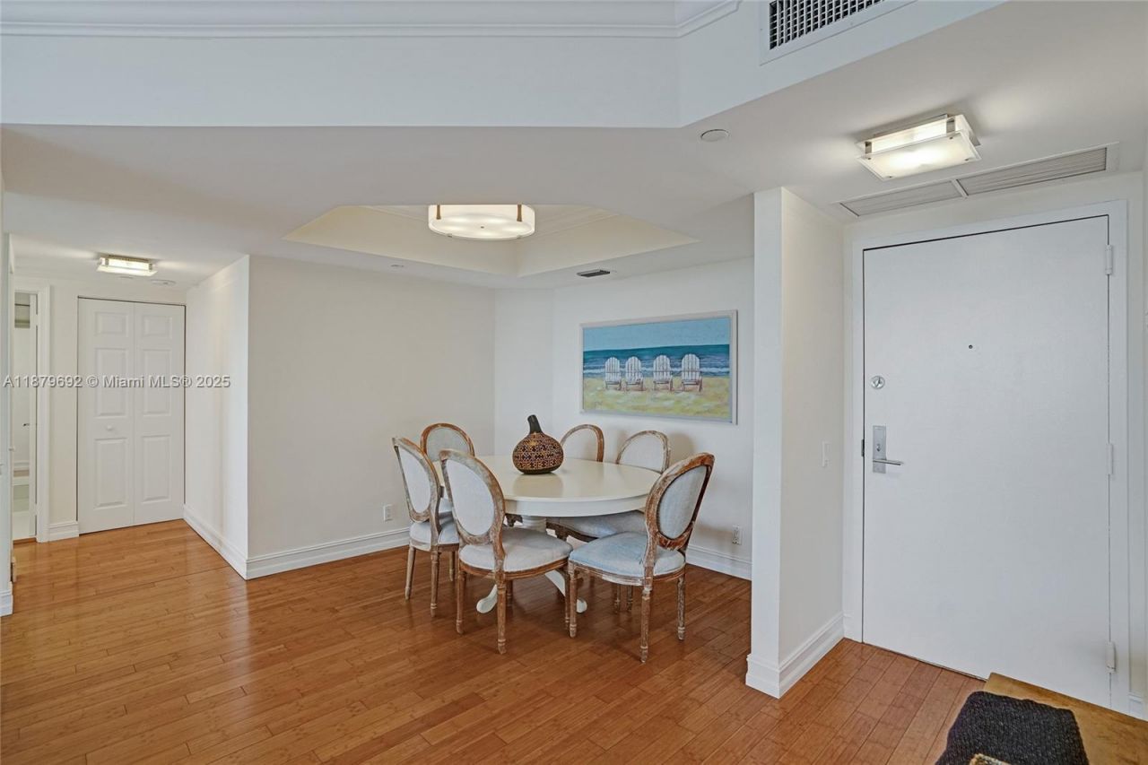 3640 Yacht Club Dr, Unit 1704, Aventura, FL 33180 Photo