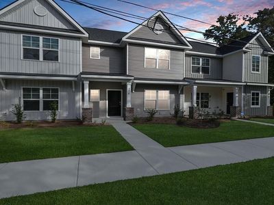 214 Garbon Drive, Summerville, SC 29485