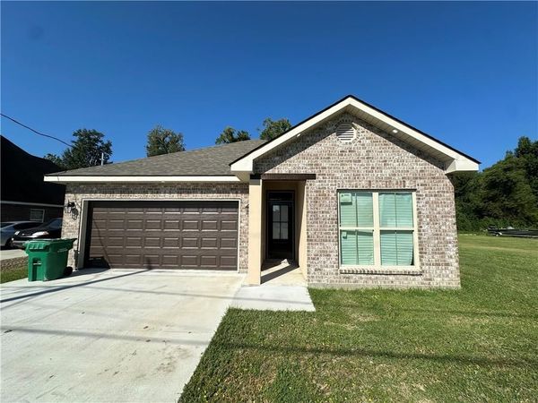 383 E 24TH Street, Reserve, LA 70084