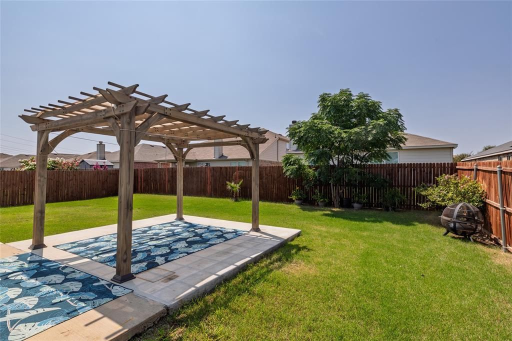 9917 Dolerite Drive, Fort Worth, TX 76131 Main Photo