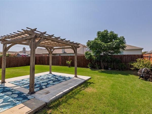 9917 Dolerite Drive, Fort Worth, TX 76131