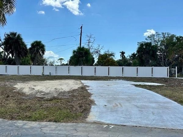 77 Birch BLVD, FORT MYERS, FL 33908