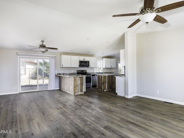11427 W STAGECOACH Road, Arizona City, AZ 85123