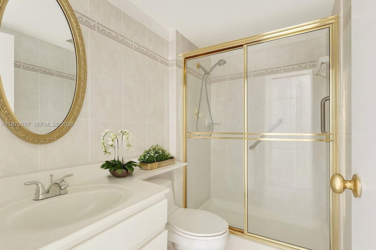 20100 W Country Club Dr, Unit 809, Aventura, FL 33180 Photo