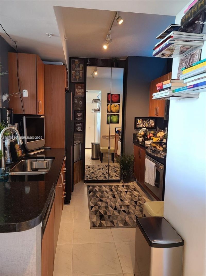 18800 NE 29th Ave, Unit 609, Aventura, FL 33180 Photo