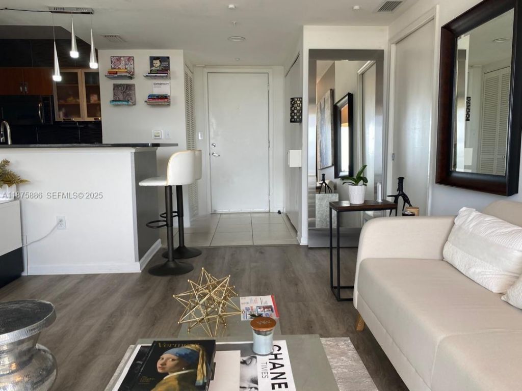 18800 NE 29th Ave, Unit 609, Aventura, FL 33180 Photo