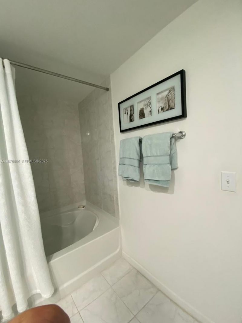 18800 NE 29th Ave, Unit 609, Aventura, FL 33180 Photo
