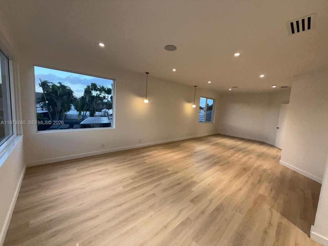 5371 SW 32nd Ter, Hollywood, FL 33023 Photo